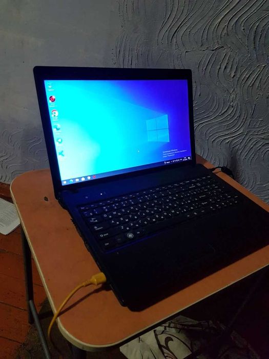 продам ноутбук lenovo