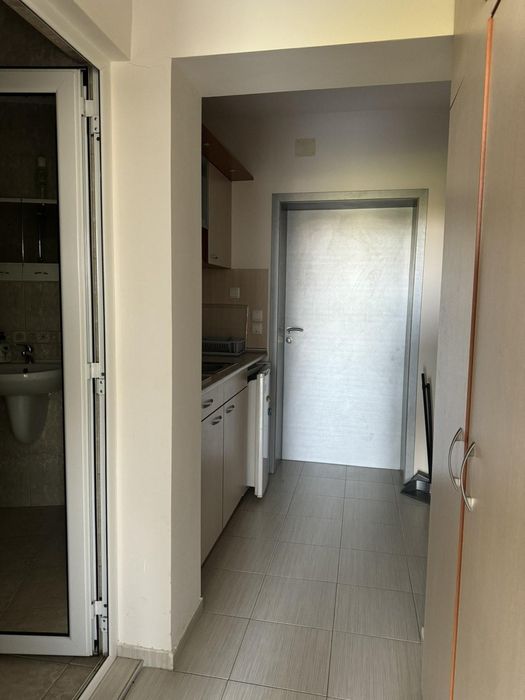 Продава се Тристаен апартамент в Бургас, Долно Езерово - 77 кв.м за 1212 €/кв.м - Снимка #10