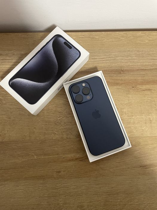 Phone 15 Pro 128GB, stare impecabilă, baterie 86%, cutie + accesorii
