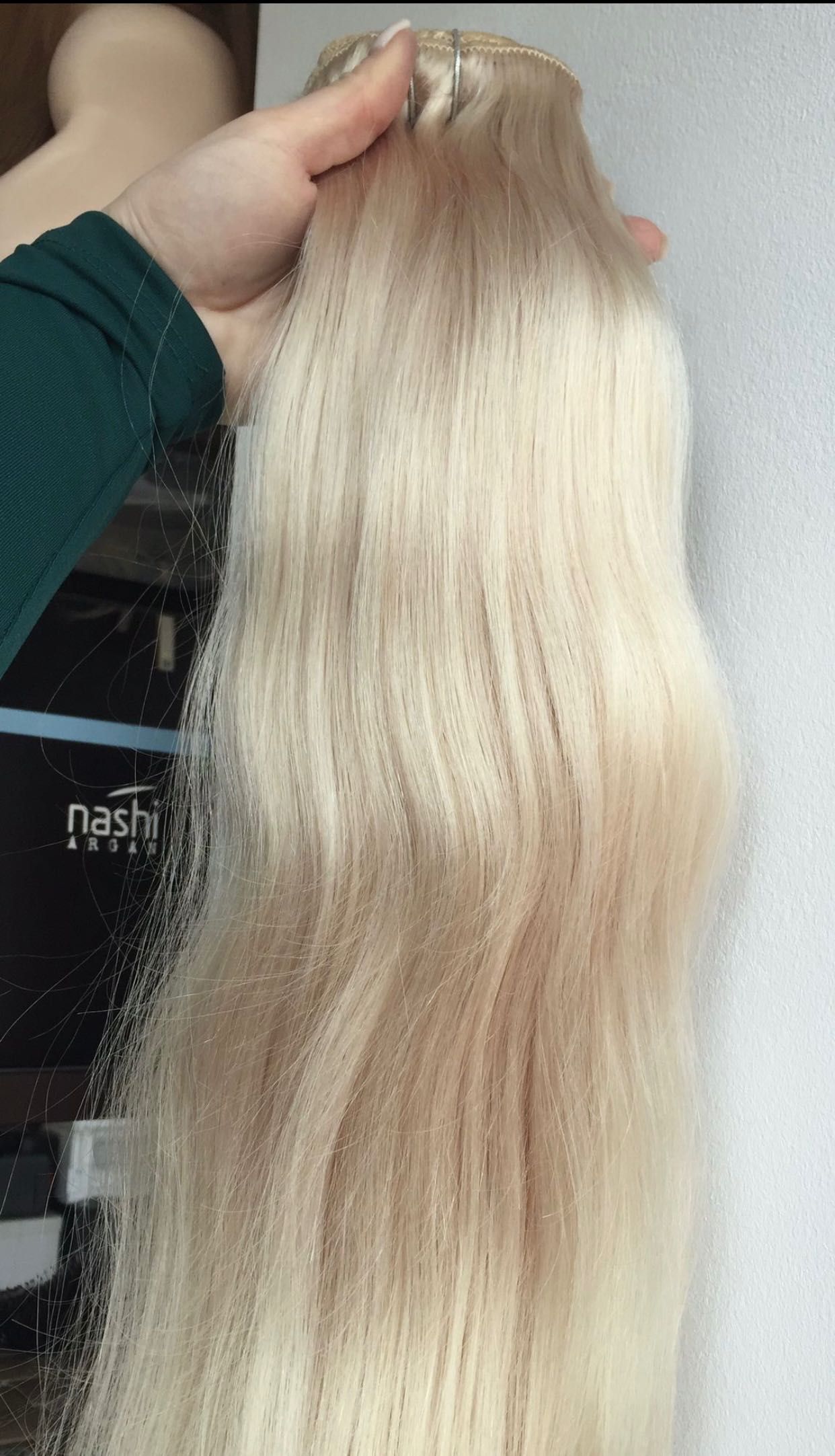 Peruca blonda creată stil afro Extensii par natural