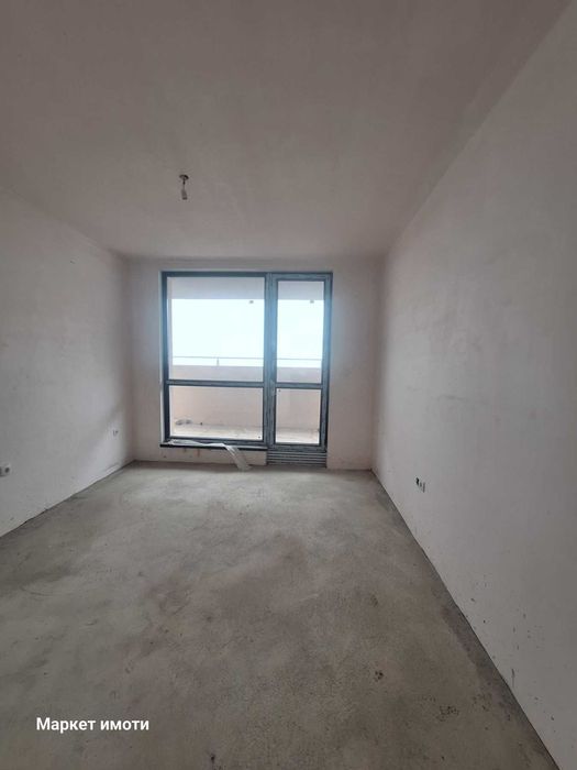 Три стаи с бокс, Била 1