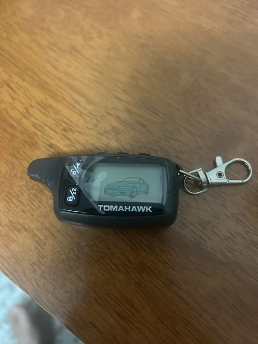 Брелок сигнализации TAMAHAWK 9020