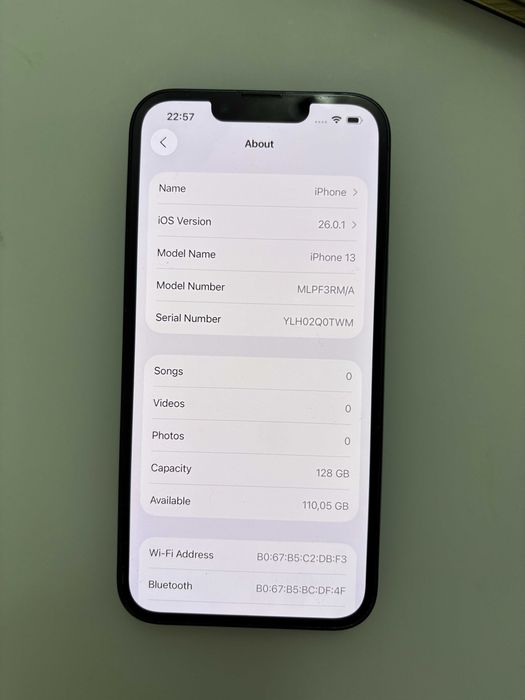 iPhone 13 stare foarte buna, ecran perfect, fara componente schimbate