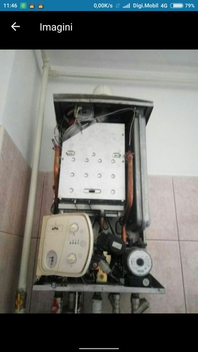 Pompa centrala ariston uno