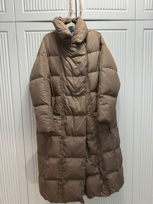 Куртка сатылады…