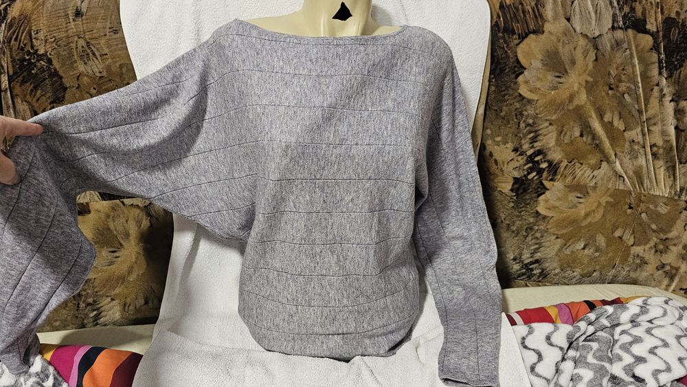 Bluza gri Yessica S