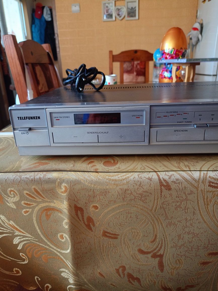 Тунер Telefunken HT 850