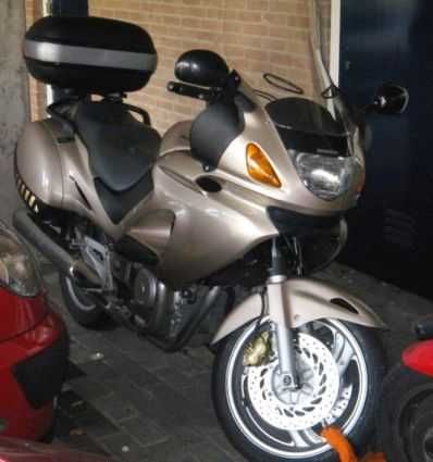 DEZMEMBREZ Honda Deauville 650cc 1998-2006 Motor Carene Case Cadru RO