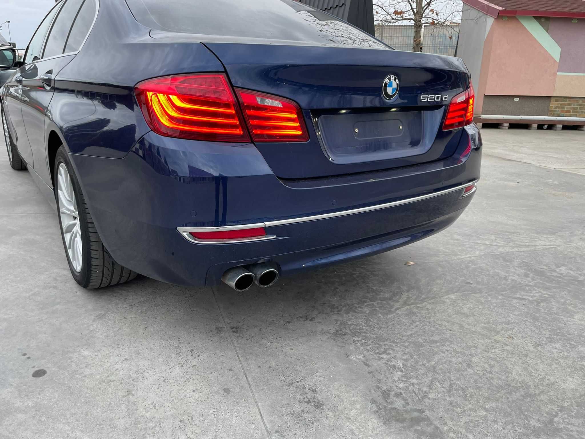 Dezmembrez piese BMW F10 luxury line facelift