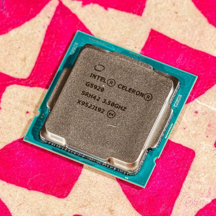 Процесор Intel g5920 celeron