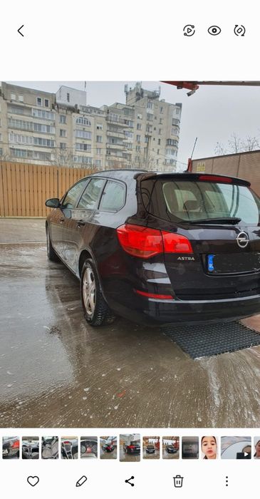 Vând Opel Astra J 2011