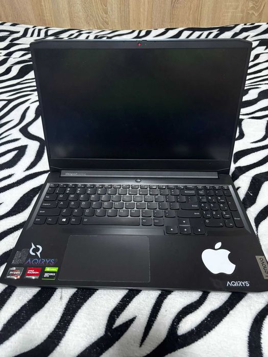 laptop lenovo 230 gb in c si 930 in d