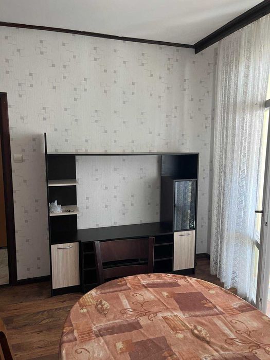 Двустаен апартамент в Младост 3, на 200 м. от метро