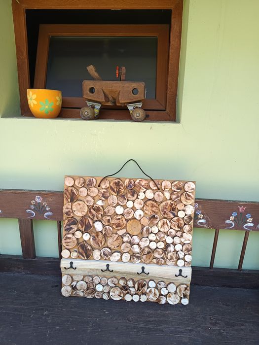 Panou cuier decorativ