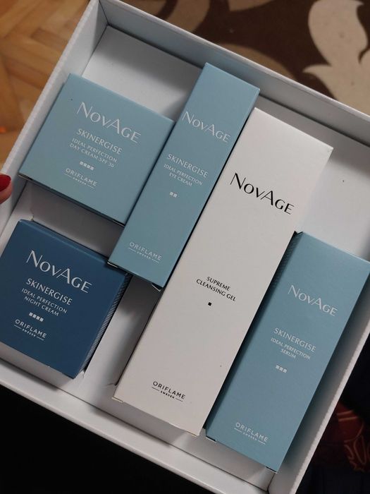 Set pentru ingrijirea tenului