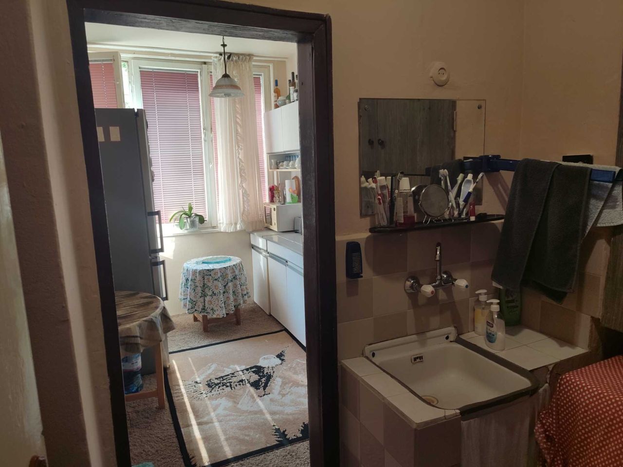 Продава се Четиристаен апартамент в Търговище, Център - 110 кв.м за 923 €/кв.м - Снимка #2