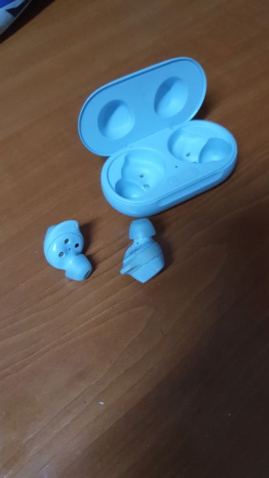 Căști samsung Buds +