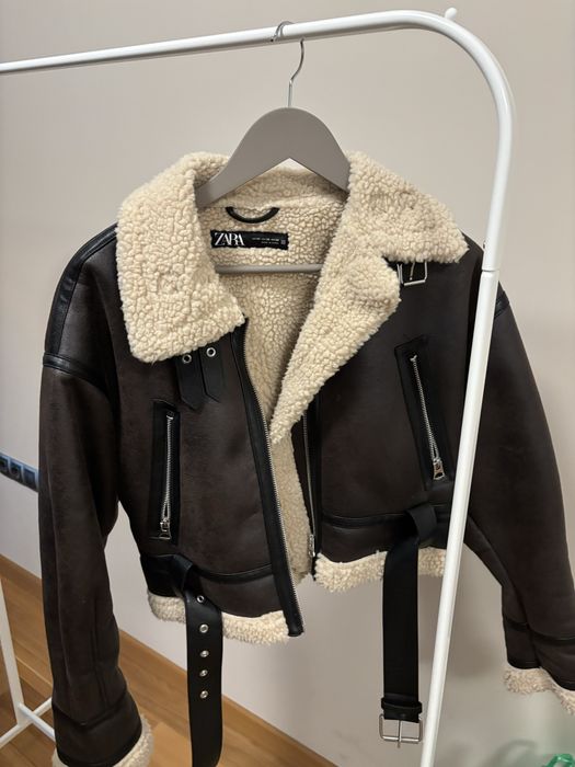 New Стилно яке ZARA
