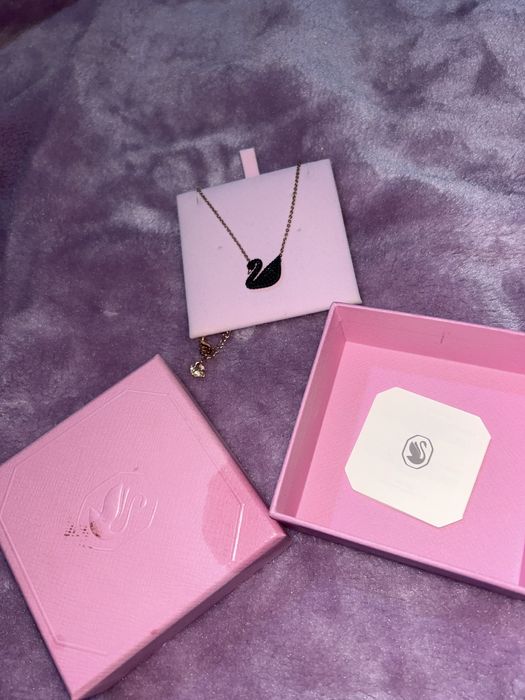 Дамско колие Сваровски