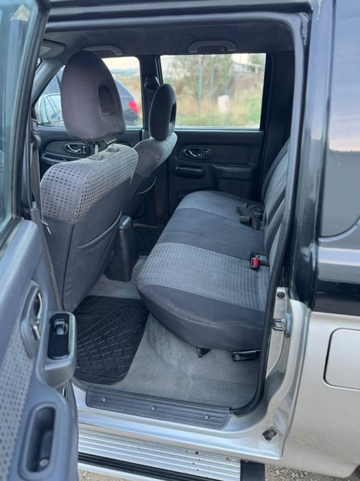 Mitsubishi L 200 4x4 climatronic Diferitial blocabil nic