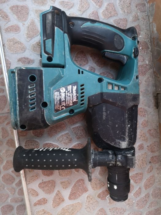 Перфоратор Makita 18V Li on за Части