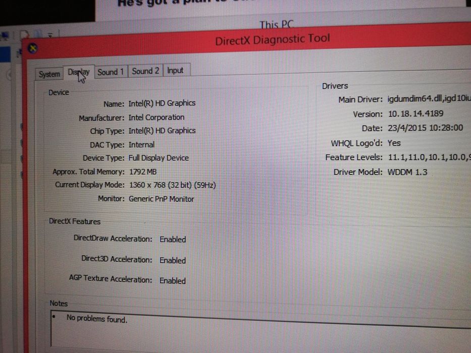 Baza laptop HP 250 G4 functionala se poate conecta la tv, monitor