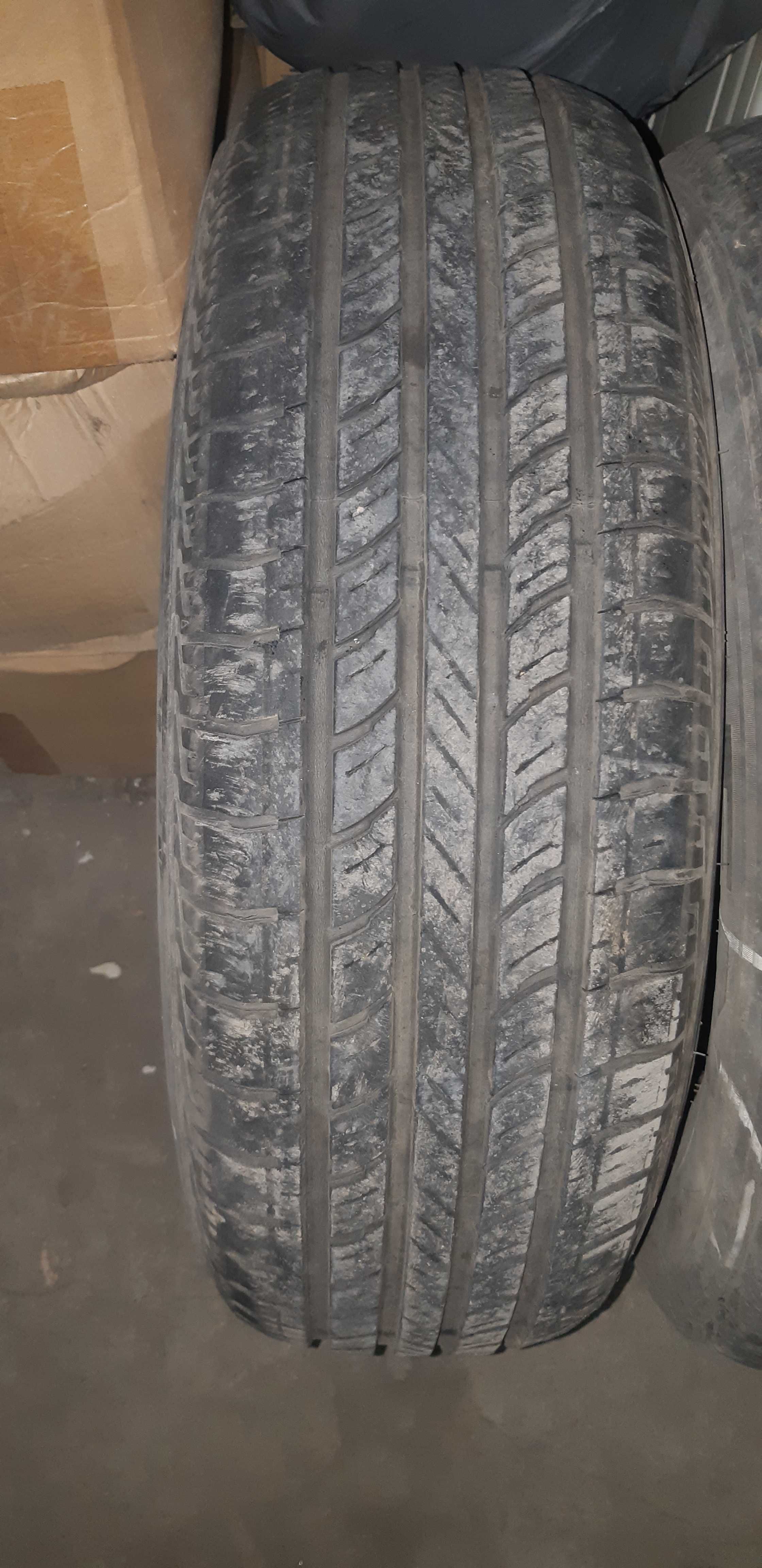 Автошины 225/75 R16