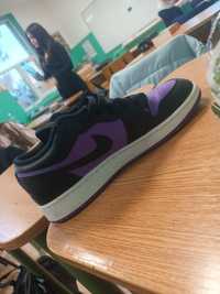 Jordan 1 low  purple