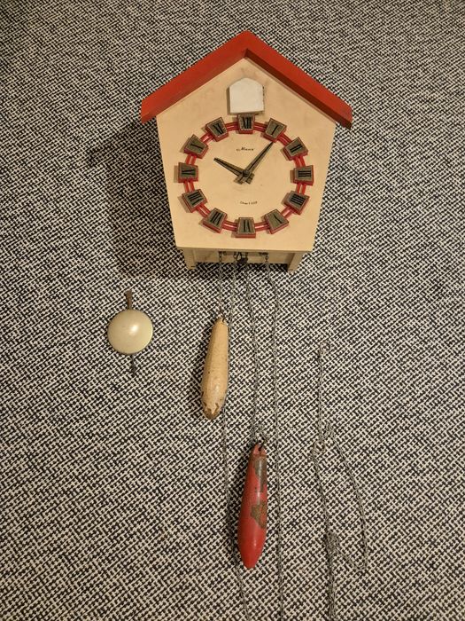 Ceas cu pendul si cuc Majak de colectie