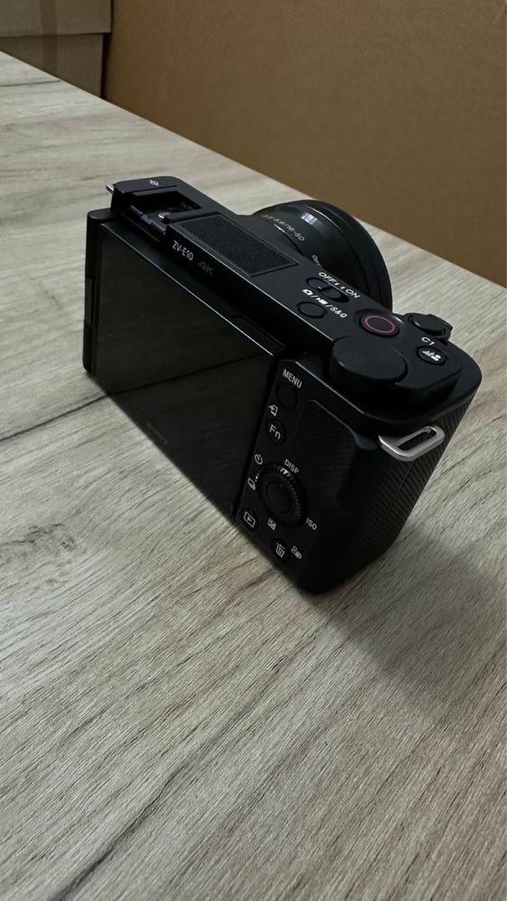Sony ZV-E10 16-50mm F3.5-5.6