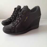 Sneakers Prada autentici cu  platforma