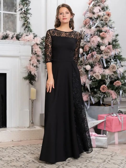 Продам очень красивое женское платье 44 размера