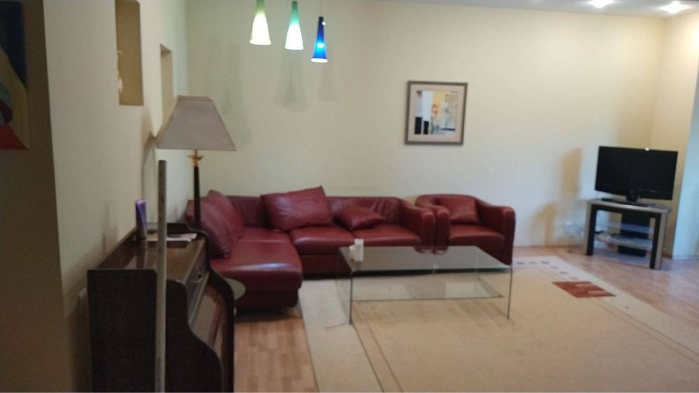 Продается ,мебель ,посуда для  ресторана