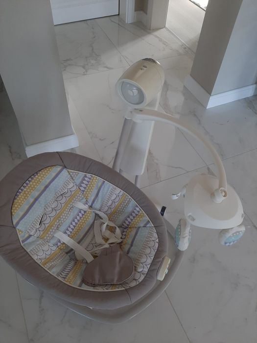 Balansoar bebelusi Joie