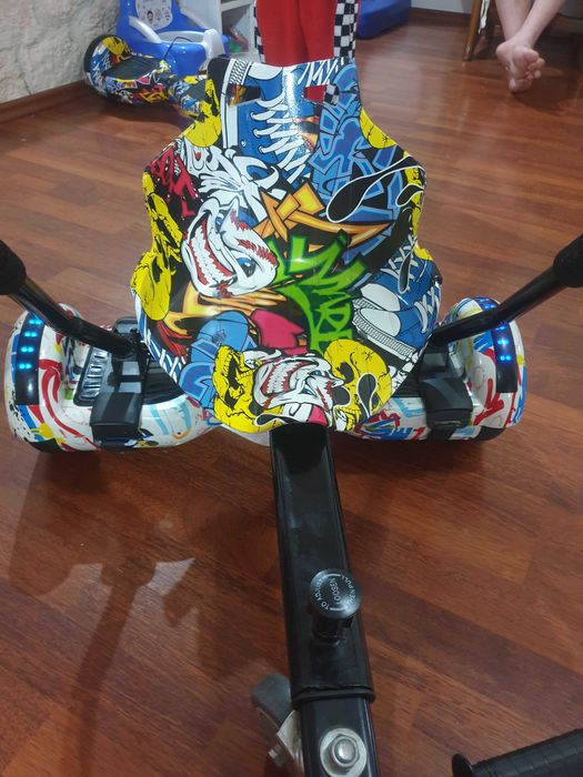 Hoverboard cu scaun detasabil
