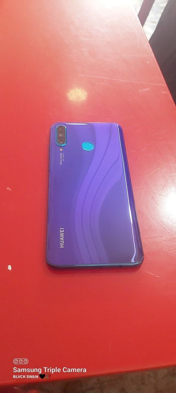 Huawei P30 lite состояние идеальное