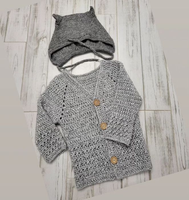 Детская вязанная одежда ( за всё 3500 тг)