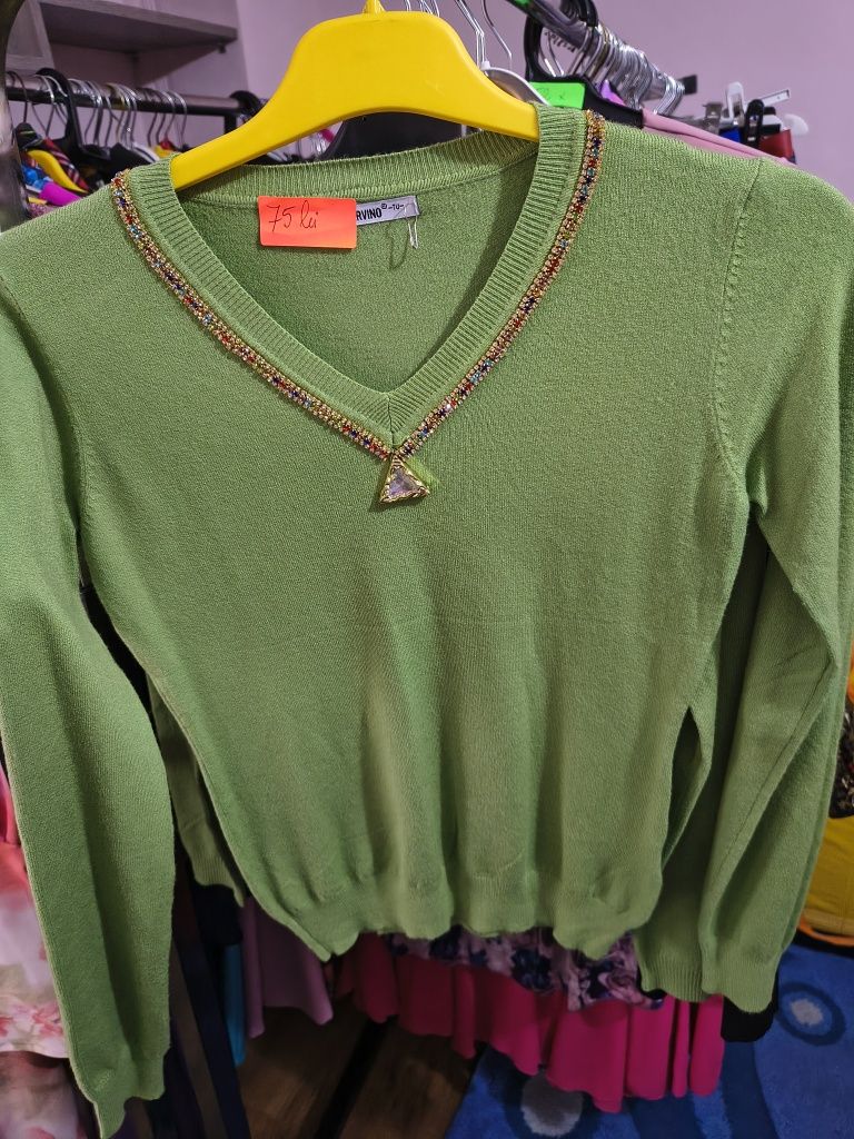 Bluze noi damă S-M