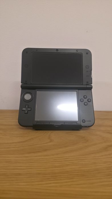 Nintendo 3DS XL, Modat, 440 jocuri, 10 in 1