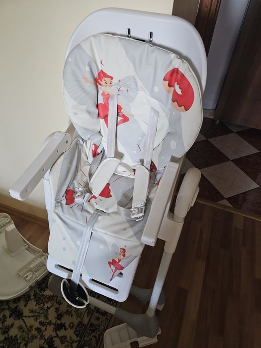 Scaun de masa Juju reglabil cu roți