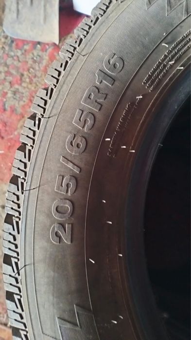 Продам б/у комплект шин 205/65/16 TRIANGEL за 80000