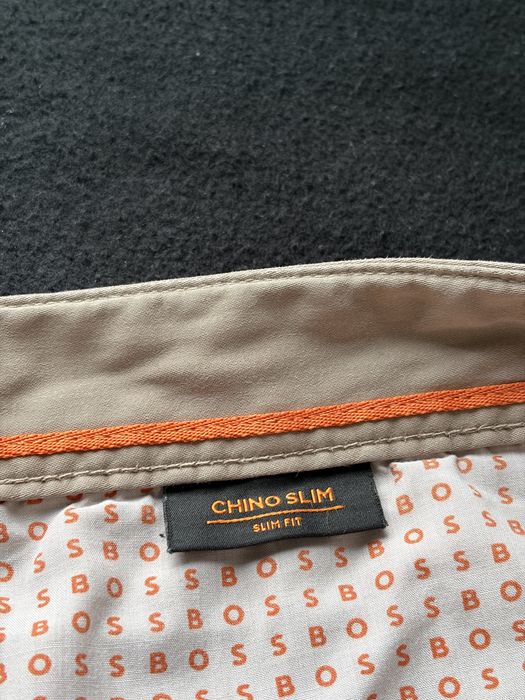 Hugo Boss,pantaloni bărbați,măr.4XL(42/34)