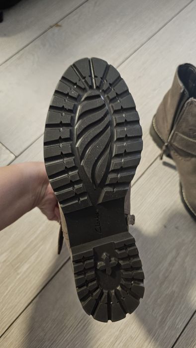 Ghete Clarks dama din piele marimea 37