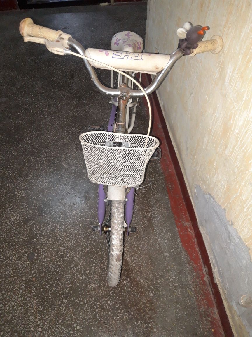 Vand bicicleta de copii