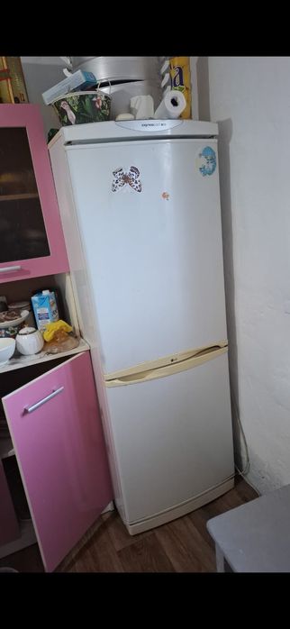 Продам холодильник  LG