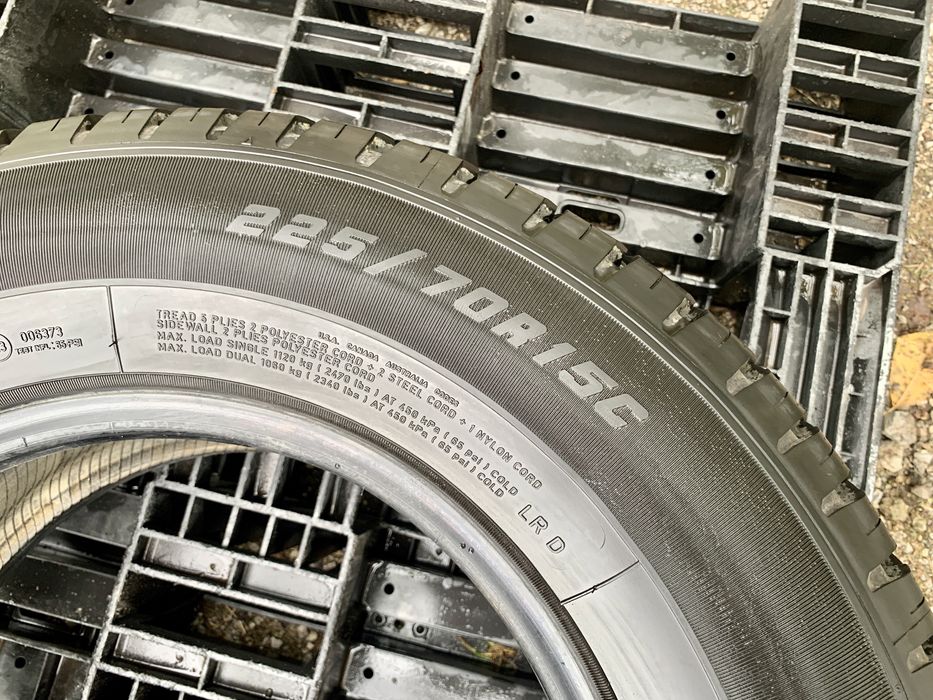 НОВА ЗИМНА ГУМА Goodyear 205/70/15C за бус Iveco Daily,Ducato,Boxer
