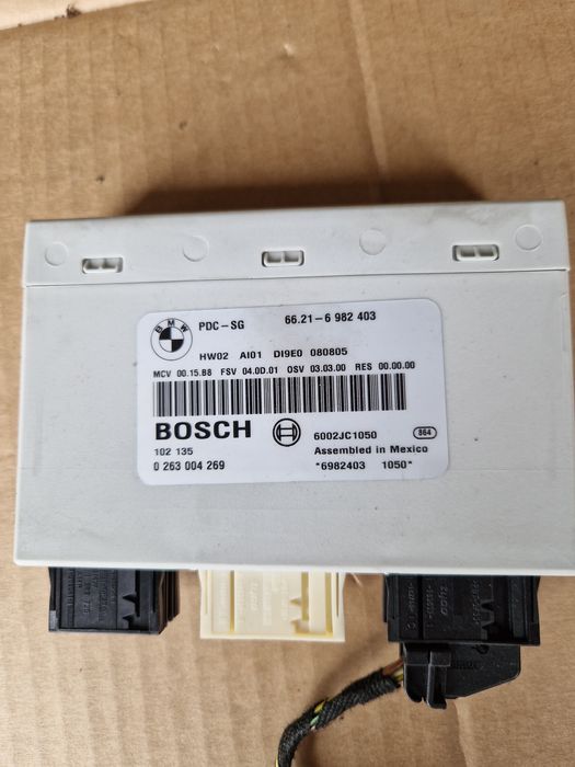 Modul calculator senzori parcare pdc bmw e90 e91 e87 e82