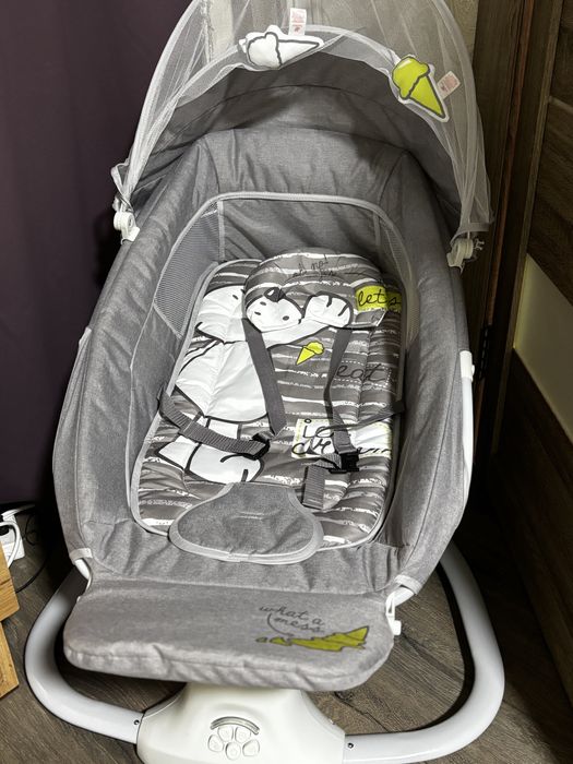 Продам шезлонг детский