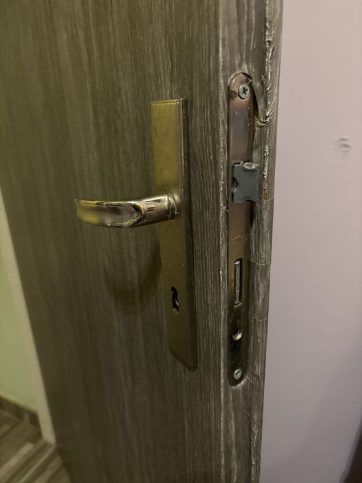 Фазерна врата със светъл отвор/стъкло 85 x 194.5 см