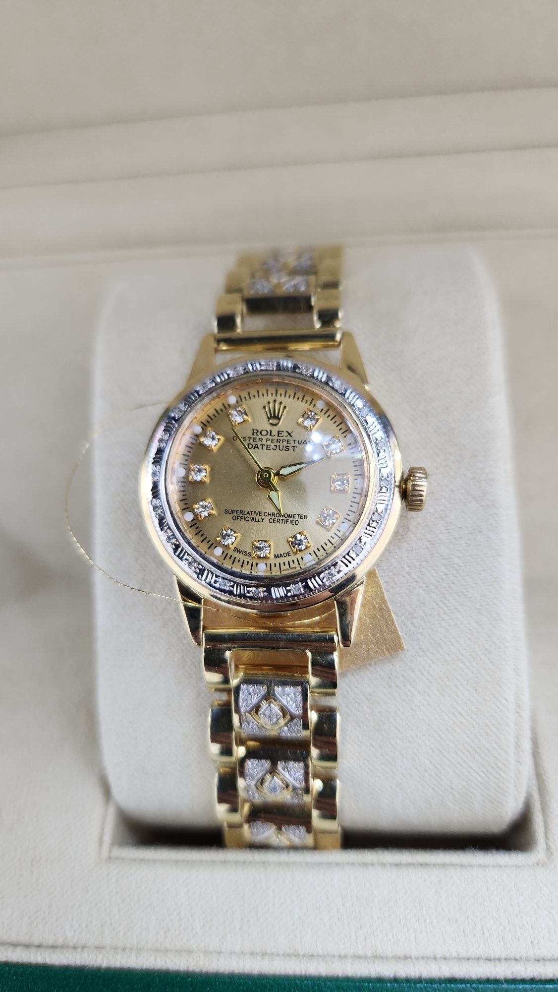 Золотые часы Rolex С Бриллиантами!